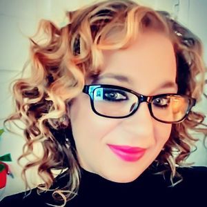 Meet your Posher, Brandie